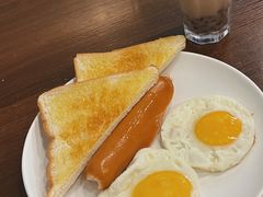 -三宝冰室(皇朝店)