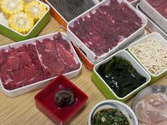 -杨老板·海鲜集市火锅·鲜切牛肉(中防万宝店)