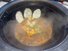 -地锅公社·现炒地锅鸡·地锅鱼·夜宵(罗锦路店)