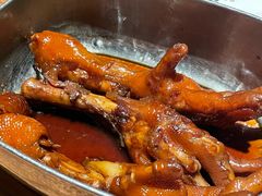 弄堂里的卤鸡爪-弄堂里·寻味杭州(湖滨银泰in77C区店)