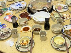 -东巴谷野生菌火锅餐厅