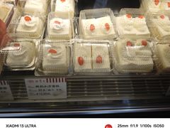 -红宝石·鲜奶小方·海派西点房(丰庄店)