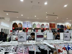 -优衣库(苏州吴江万象汇店)