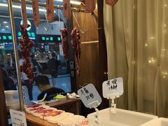 -天成·潮州牛肉脆肉鱼生蚝自助火锅