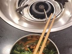 -鸿顺老铁锅美蛙鱼府(解放碑店)
