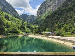 -鹿院坪生态旅游景区