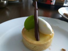 法式蛋白柠檬挞-菲住布渴全日制餐厅·简餐·下午茶·蛋糕