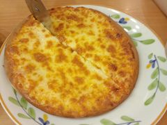 双层芝士披萨-萨莉亚意式餐厅(深圳北站店)