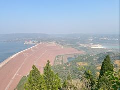 -黄河小浪底水利枢纽风景区