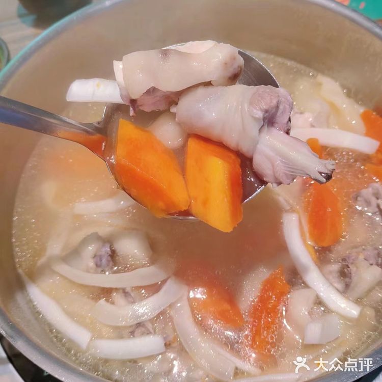 哇塞!!!太好喝了,不加一滴水的椰子鸡