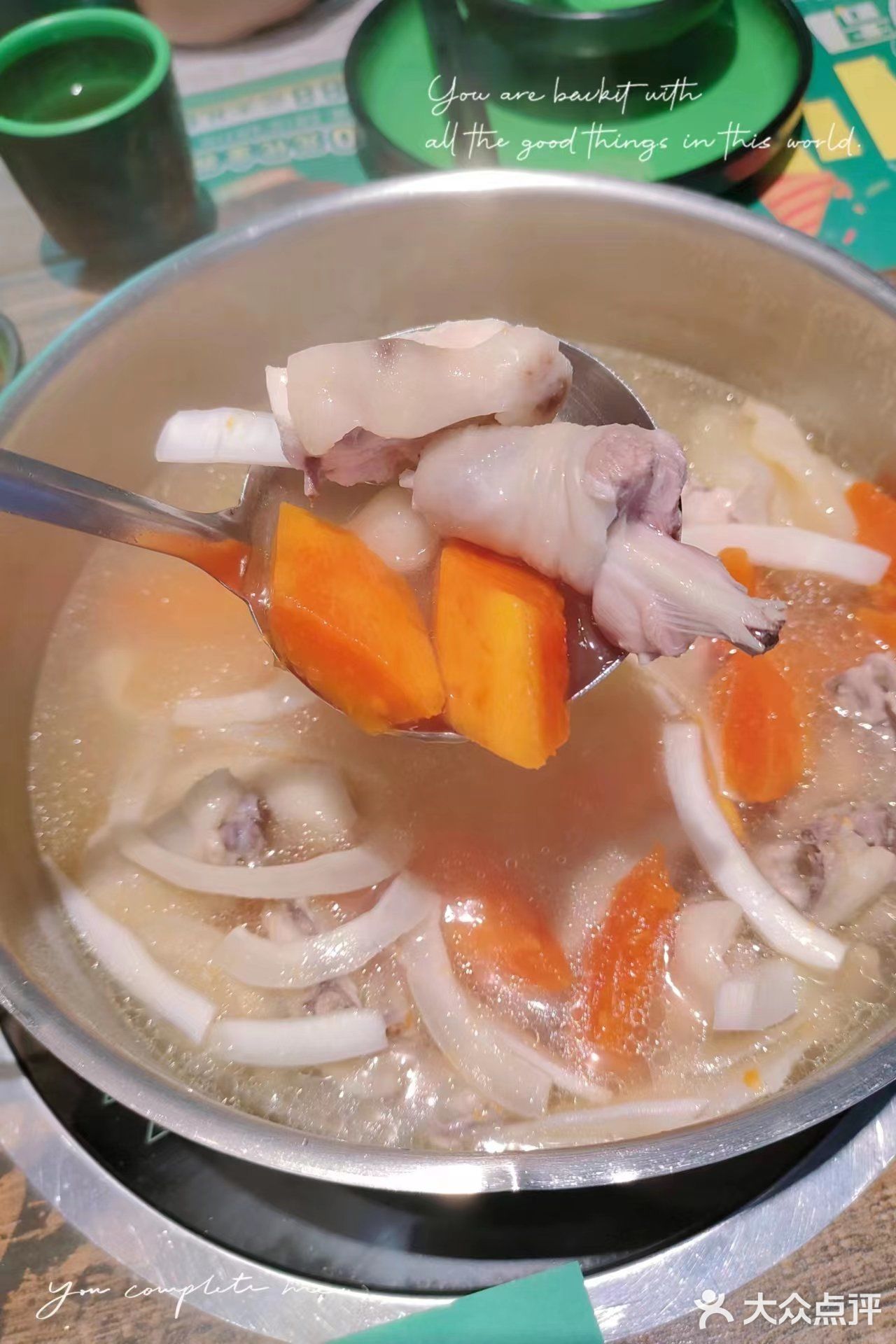 哇塞！！！太好喝了，不加一滴水的椰子鸡