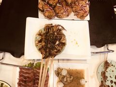 -虾弄弄海派小龙虾·牛羊蝎子火锅