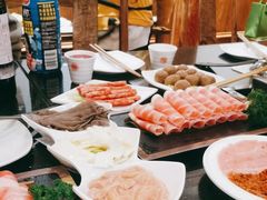 -百年川椒重庆老火锅(光谷店)