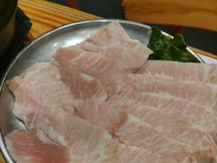 猪颈肉-青瓦炭韩潮烤肉(花园道店)