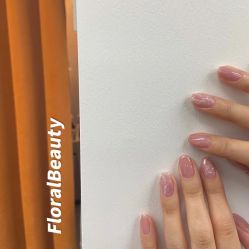 -济南花里美甲美睫