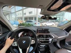 -上海宝宁宝马4S店