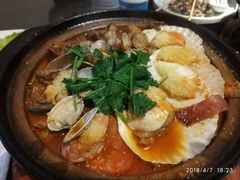 -手抄板凳江南菜(湖滨商业街店)