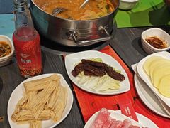 -四季喧黔味豆米火锅(万达广场店)