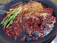 -黄潇洒老火锅(九眼桥宏济巷店)