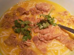 酸汤肥牛-松沪名灶·豆浆鱼头·新上海菜(飞航吾悦广场店)