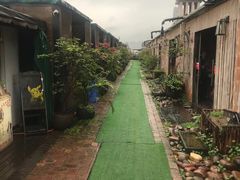 -冰冰龙虾·江湖菜·花园江景餐厅