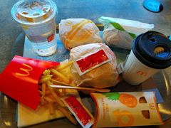 -麦当劳(展览路店)