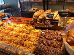 -红跑车蛋糕世界(清江路店)