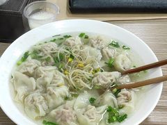 -老字号巴山酸菜米线(巴渝佳梦小区店)