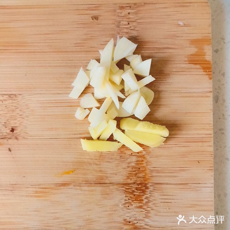 一学就会的黑胡椒香菇炒牛肉