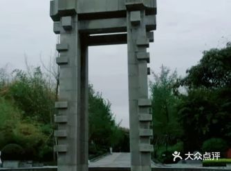 此情此景，生活在市中心的人们，不由感叹良多