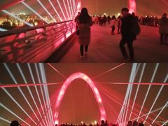-南京眼步行桥