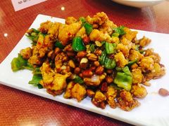 宫保虾仁鸡丁-桃子餐厅·天津菜(红星路直营店)
