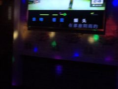 -蓝乐光量贩KTV(浦东禹悦汇店)