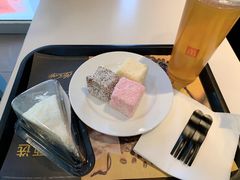 -麦当劳(朝阳路得来速店)
