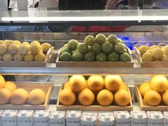 面包甜点陈列柜-书亦烧仙草(龙湖金楠天街店)