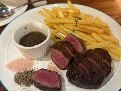 -羽深肉铺 Steak & Wine