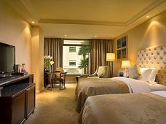 -武汉汉口火车站东方建国大酒店