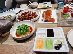 小大董凉皮-小大董·烤鸭(凤凰汇店)