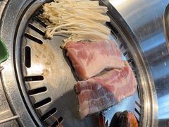-欧巴炭烤肉오빠숯불구이(南京东路店)