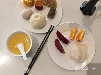 \n快来看看特科精品酒店28元自助早餐