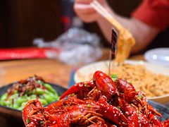 -巴厘龙虾·榜首油焖大虾(音乐学院·沿江酒馆店)