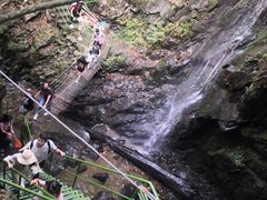 -藏龙百瀑风景区