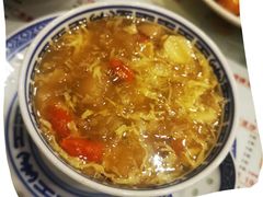 经后宝-广信牛奶甜品世家(台东店)