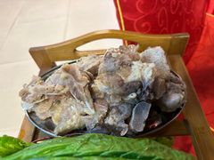 -老石黑山羊毛驴肉火锅(金凯广场店)