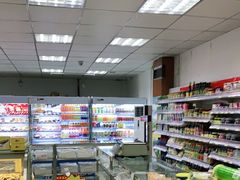 零售区-百年义利(甜水园东里店)