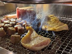 -肉甲韩国木炭烤肉(新壹街1店)