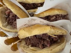 -闫家驴肉老店(华电一校店)