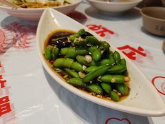 -肥肥虾庄·金牌油焖大虾(汉口城市广场店)