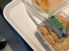 -85度C(生甜甜圈研究工坊·上海松江人民北路店)