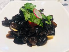 -HOMES上海本帮菜(襄阳公园店)
